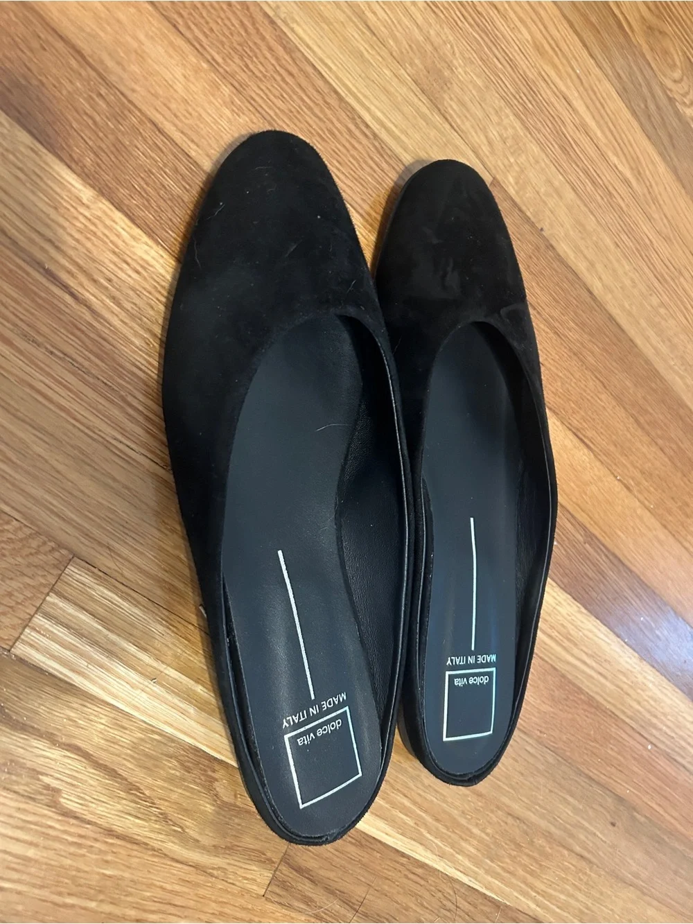 Dolce Vita black suede